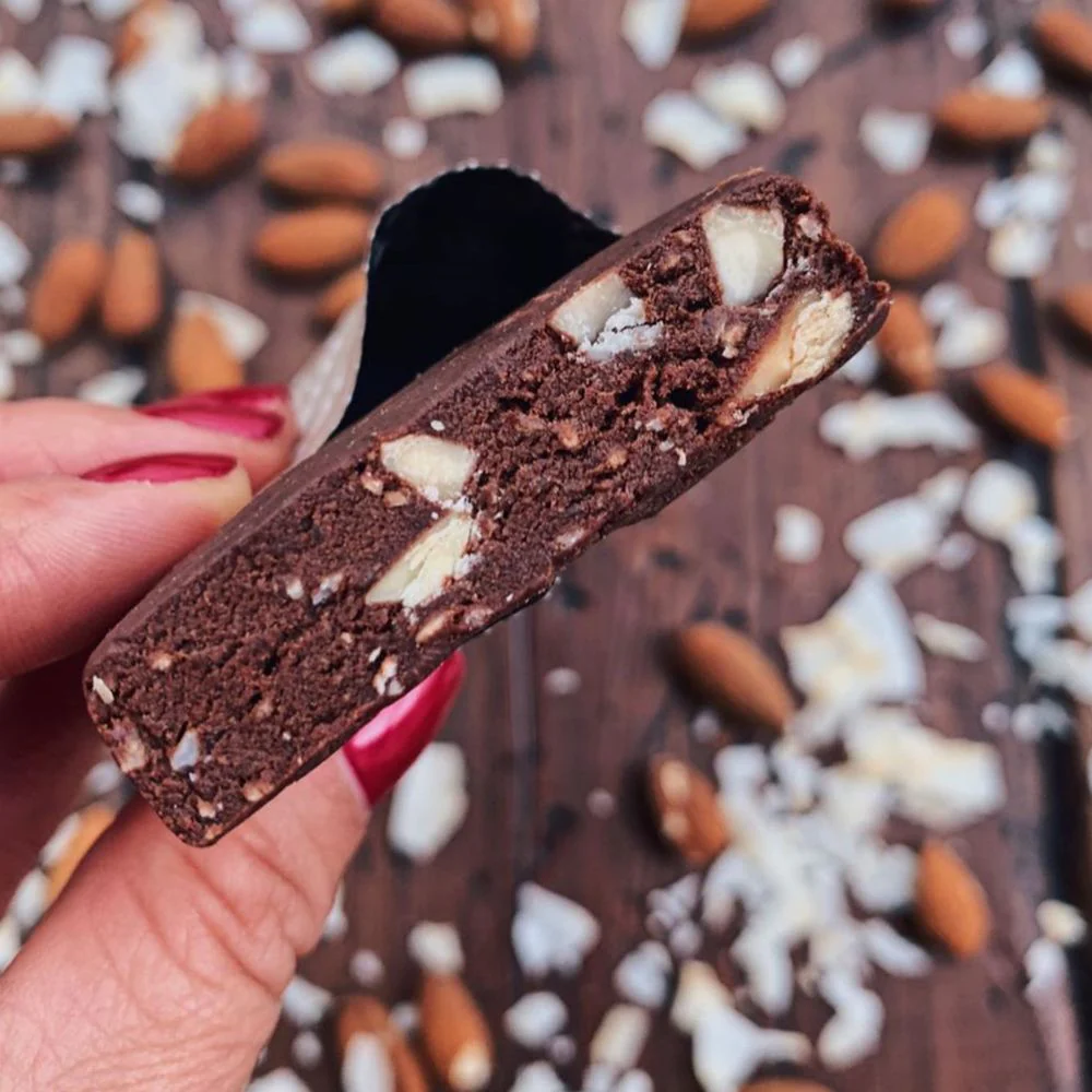The Protein Kitchen Bar - Coconut & Almonds 12x 55g - Image 3